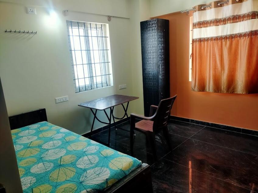 Hostel Stoneroof Guest Pg Whitefield Exterior foto